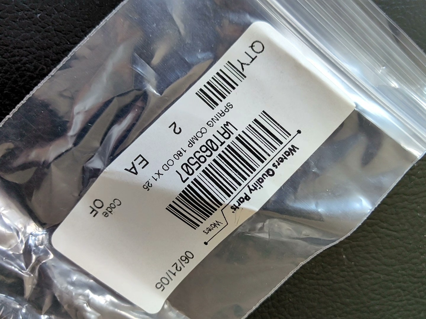 Waters prepares the liquid phase infusion pump spring WAT069507, piston rod WAT069506, WAT069508 real-life photography - 图片 4